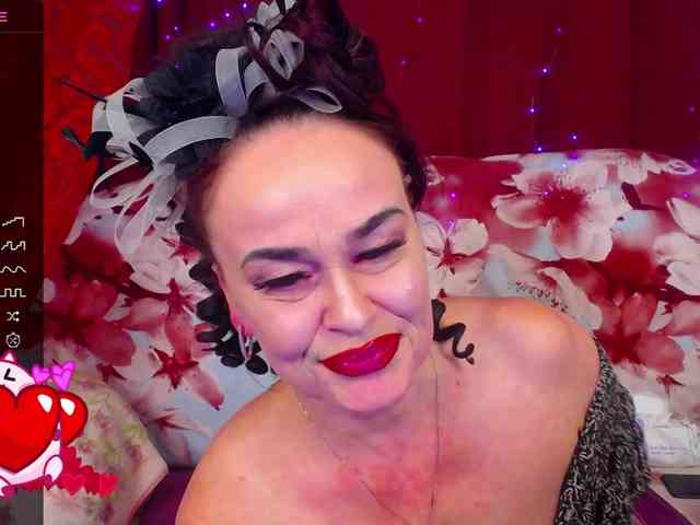 hotzlata webcam