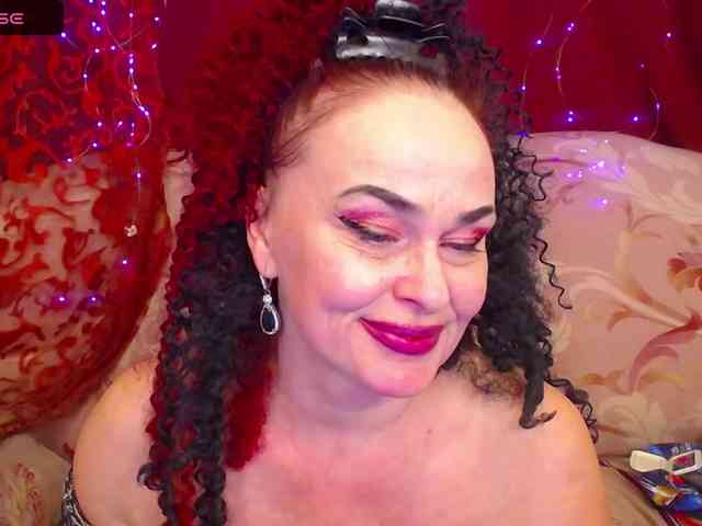 hotzlata webcam