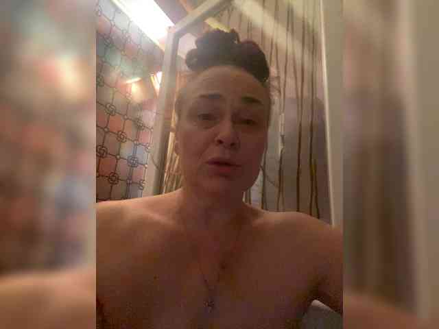 hotzlata webcam
