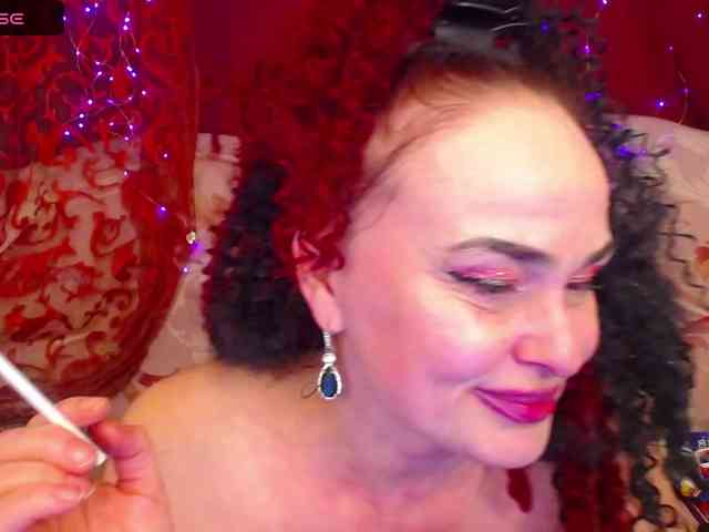 hotzlata webcam
