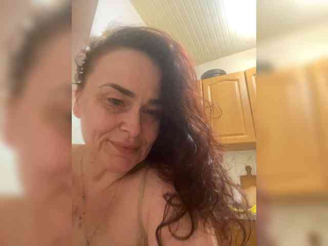 hotzlata webcam