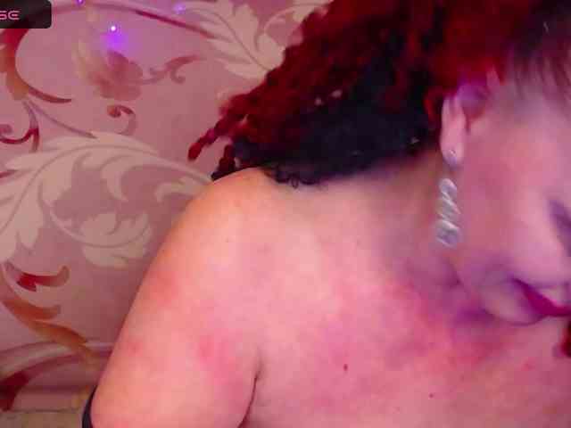 hotzlata webcam