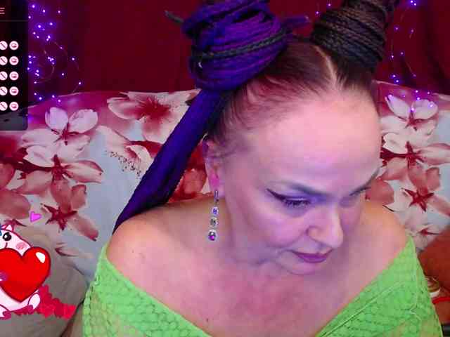 hotzlata webcam
