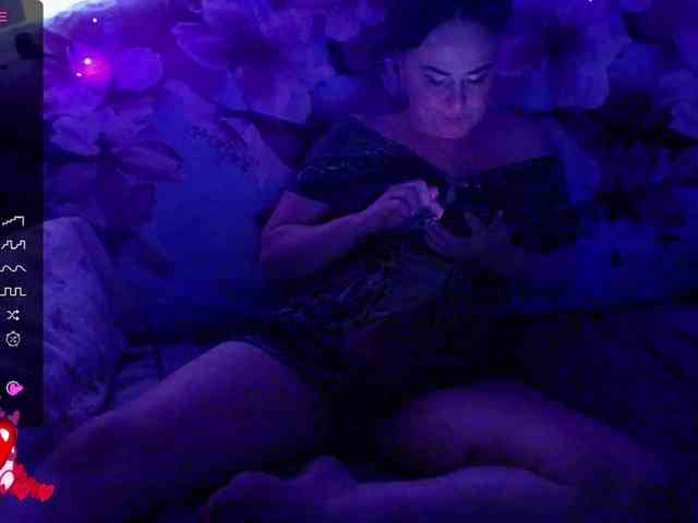 hotzlata webcam