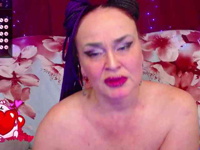hotzlata webcam