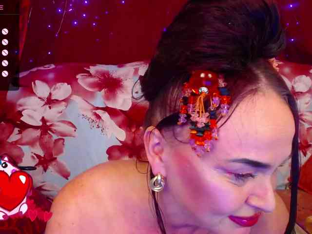 hotzlata webcam