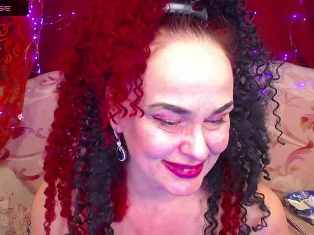 hotzlata webcam