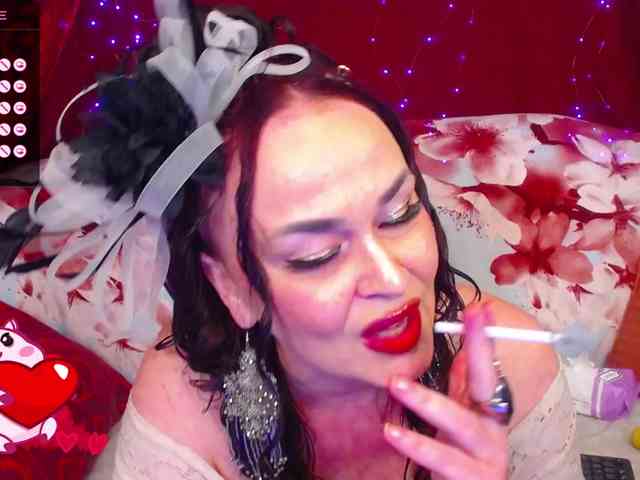 hotzlata webcam