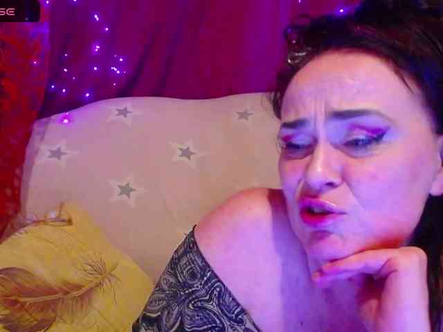 hotzlata webcam