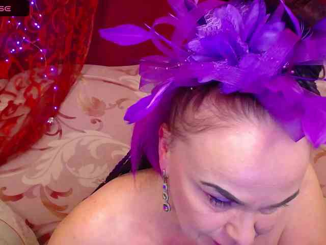 hotzlata webcam