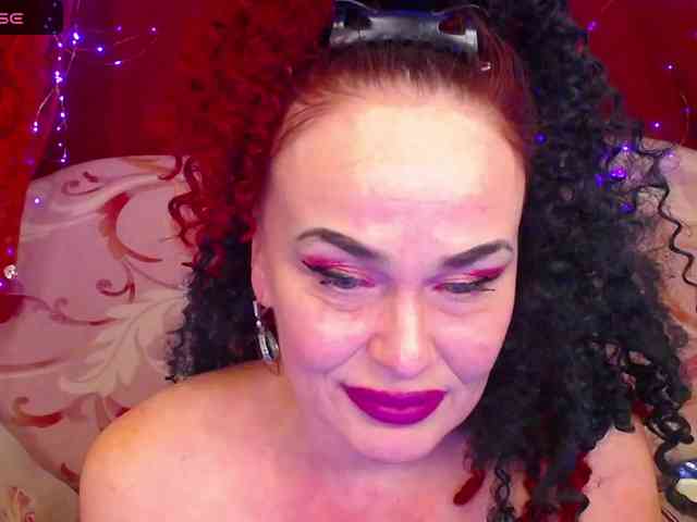 hotzlata webcam