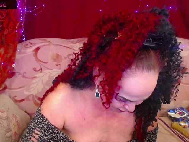 hotzlata webcam