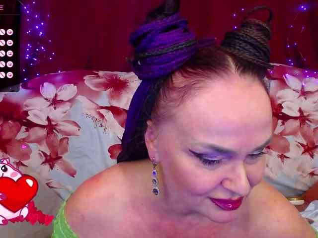 hotzlata webcam