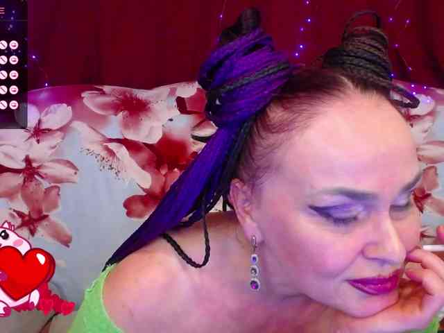 hotzlata webcam
