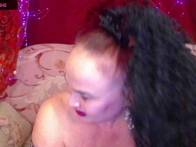 hotzlata webcam