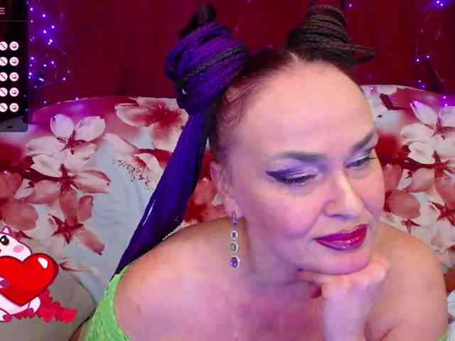 hotzlata webcam