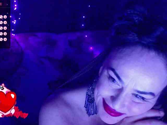 hotzlata webcam