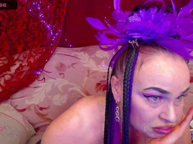 hotzlata webcam