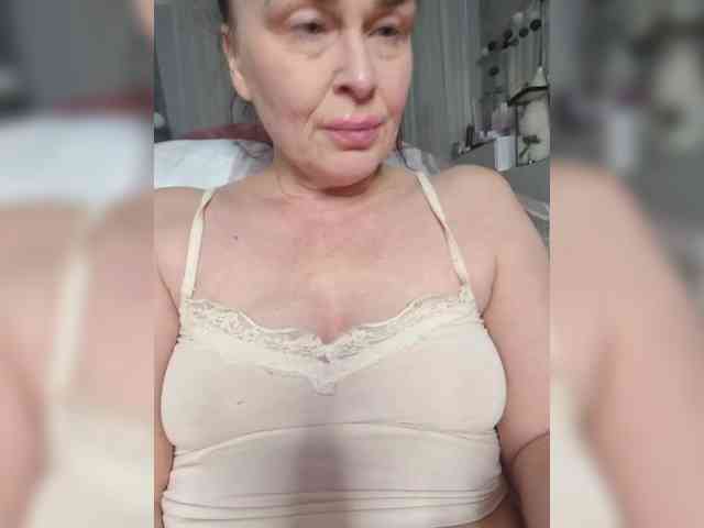 hotzlata webcam