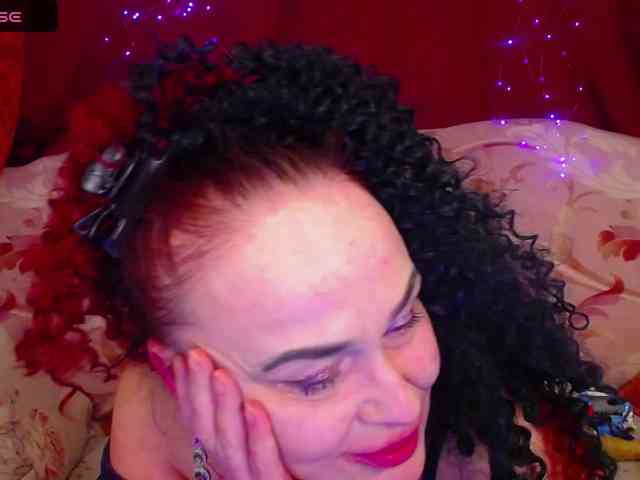 hotzlata webcam