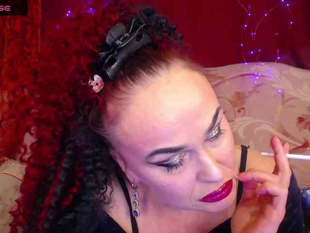 hotzlata webcam