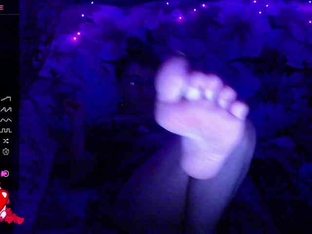 hotzlata webcam
