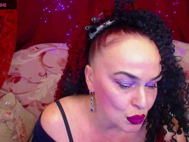 hotzlata webcam