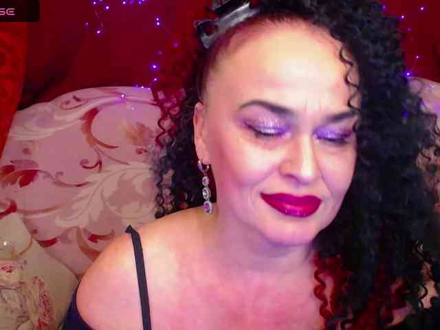 hotzlata webcam