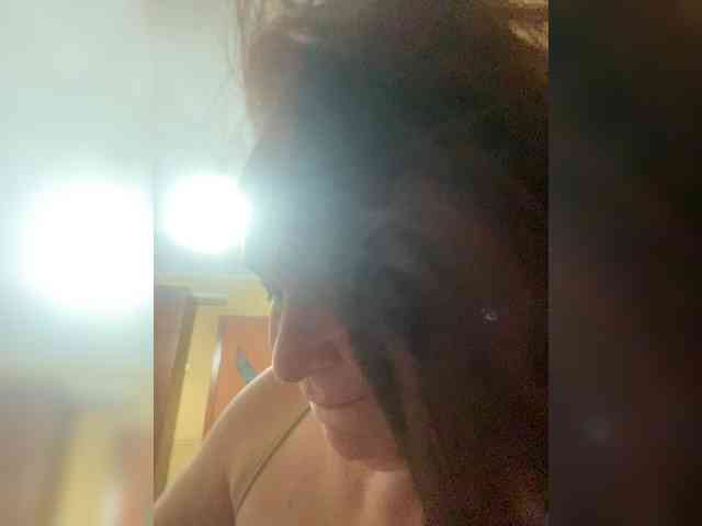 hotzlata webcam
