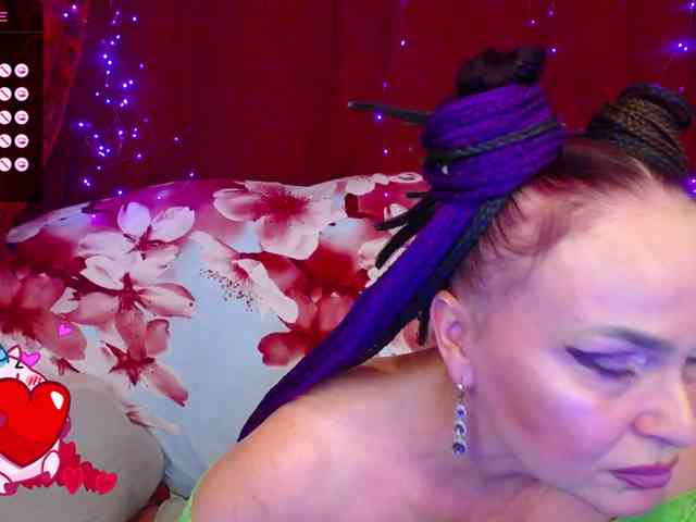 hotzlata webcam