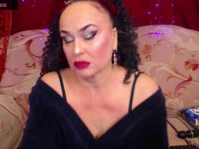 hotzlata webcam