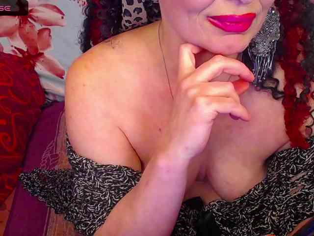 hotzlata webcam