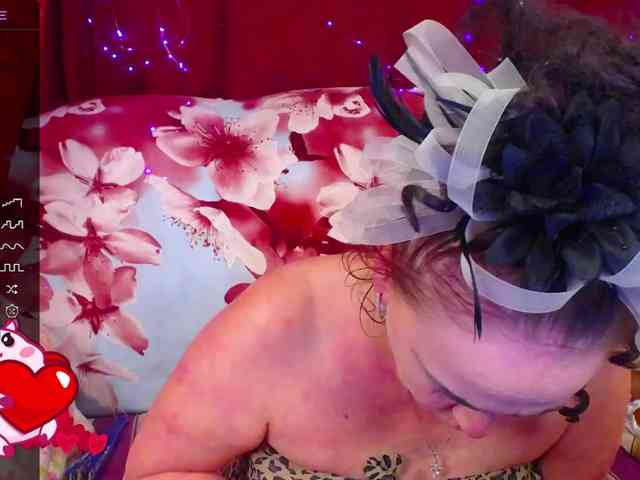 hotzlata webcam