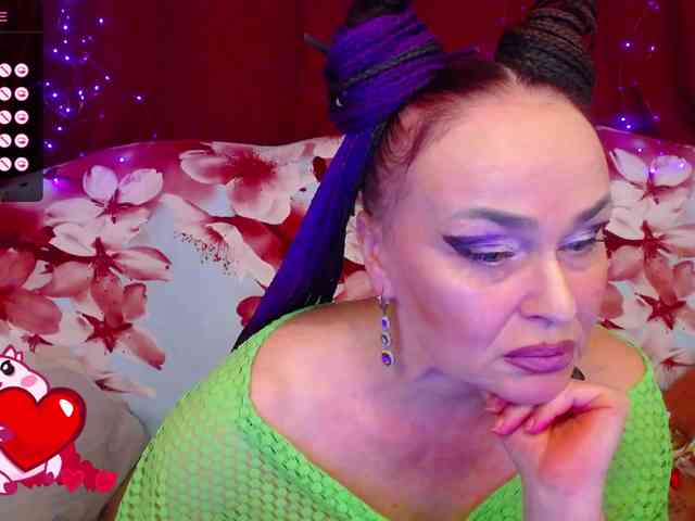 hotzlata webcam