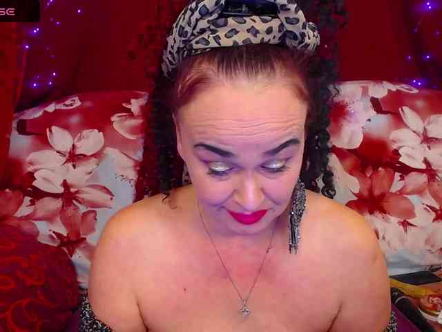 hotzlata webcam