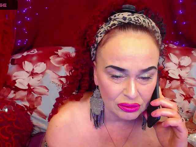 hotzlata webcam