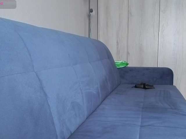 Milaa1998 live cam on BongaCams