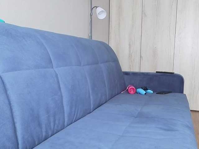Milaa1998 webcam