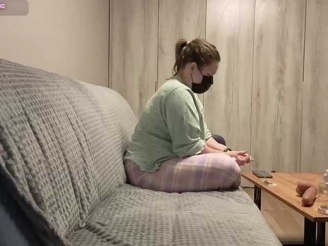 Milaa1998 live cam on BongaCams
