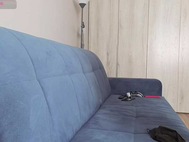 Milaa1998 live cam on BongaCams