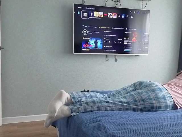 Milaa1998 live cam on BongaCams