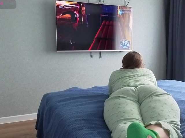 Milaa1998 live cam preview