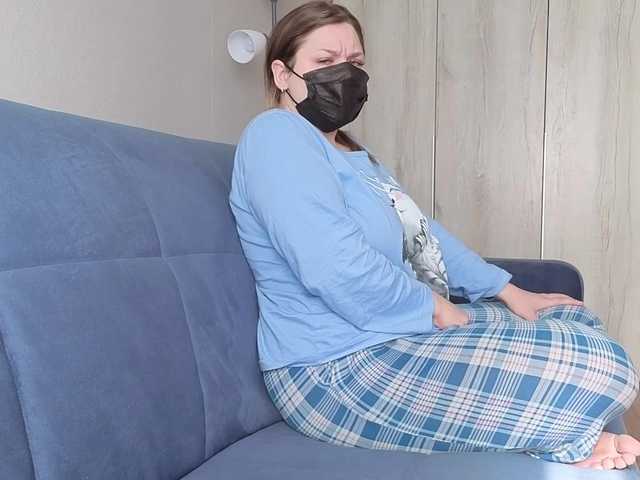 le modèle Milaa1998 est en webcam porno dans un show sur le site bongacams, il possède les tags suivants: White/Caucasian,Brunette,Trimmed