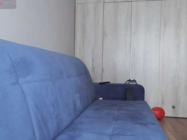 Milaa1998 live cam on BongaCams