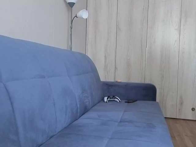 Milaa1998 hd cams live cam