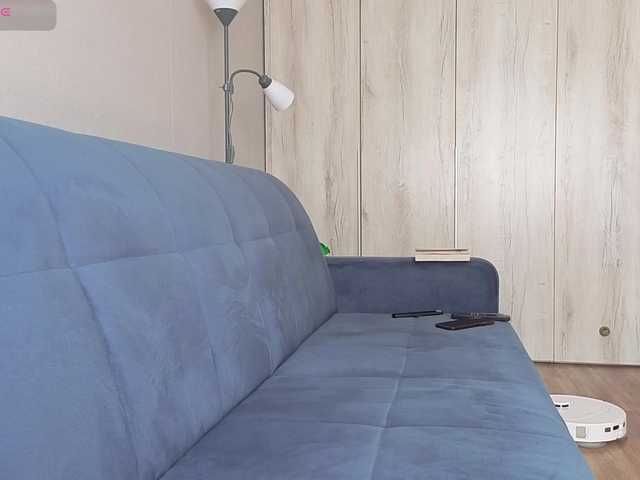 Milaa1998 live cam on BongaCams