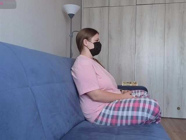 Milaa1998 live cam on BongaCams