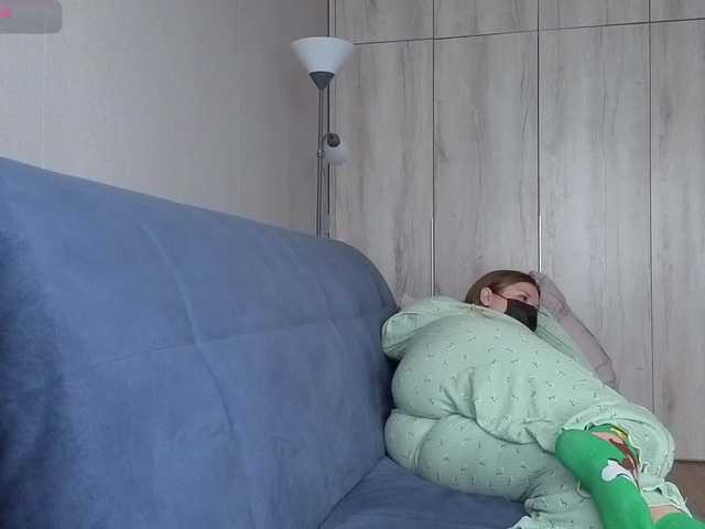 Milaa1998 live cam on BongaCams