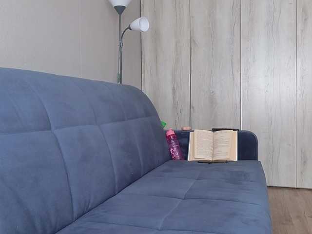 milaa1998 live sex show