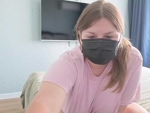 Milaa1998 live cam on BongaCams
